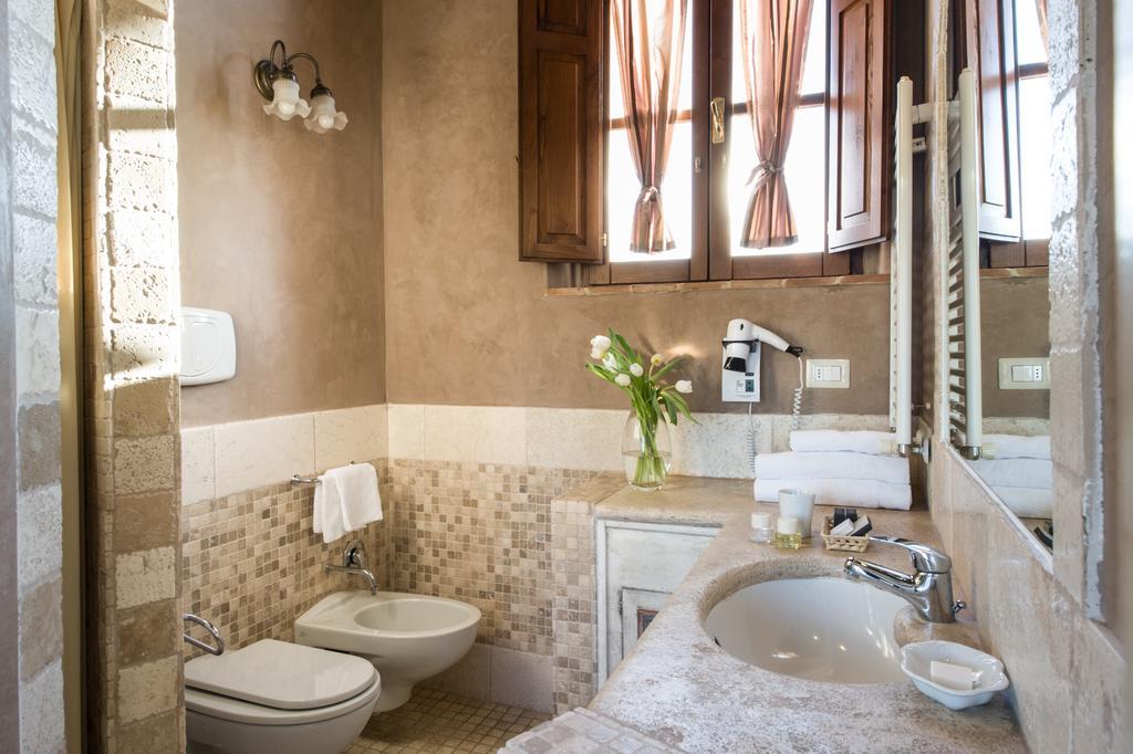 Relais La Leopoldina Hotel Bettolle Room photo