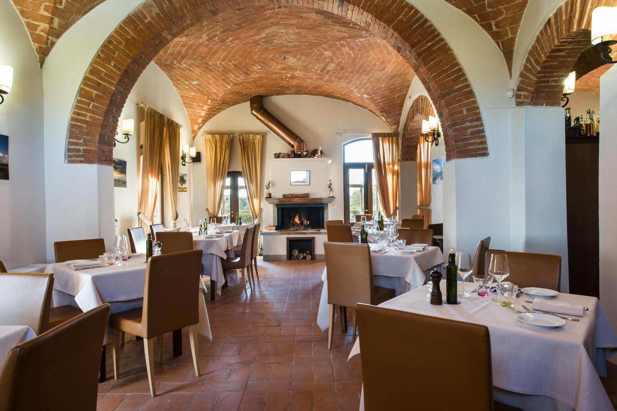 Relais La Leopoldina Hotel Bettolle Exterior photo