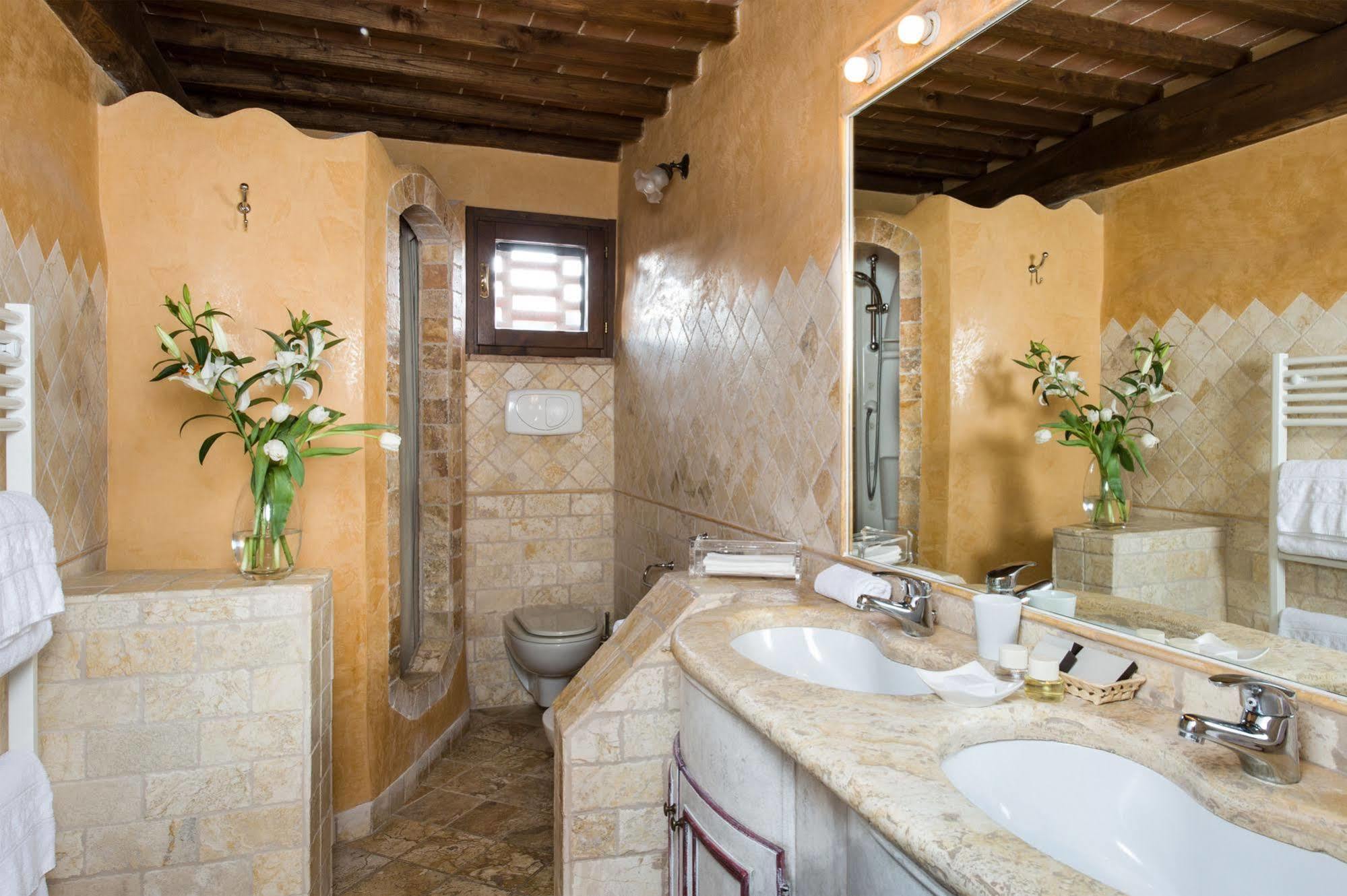 Relais La Leopoldina Hotel Bettolle Exterior photo