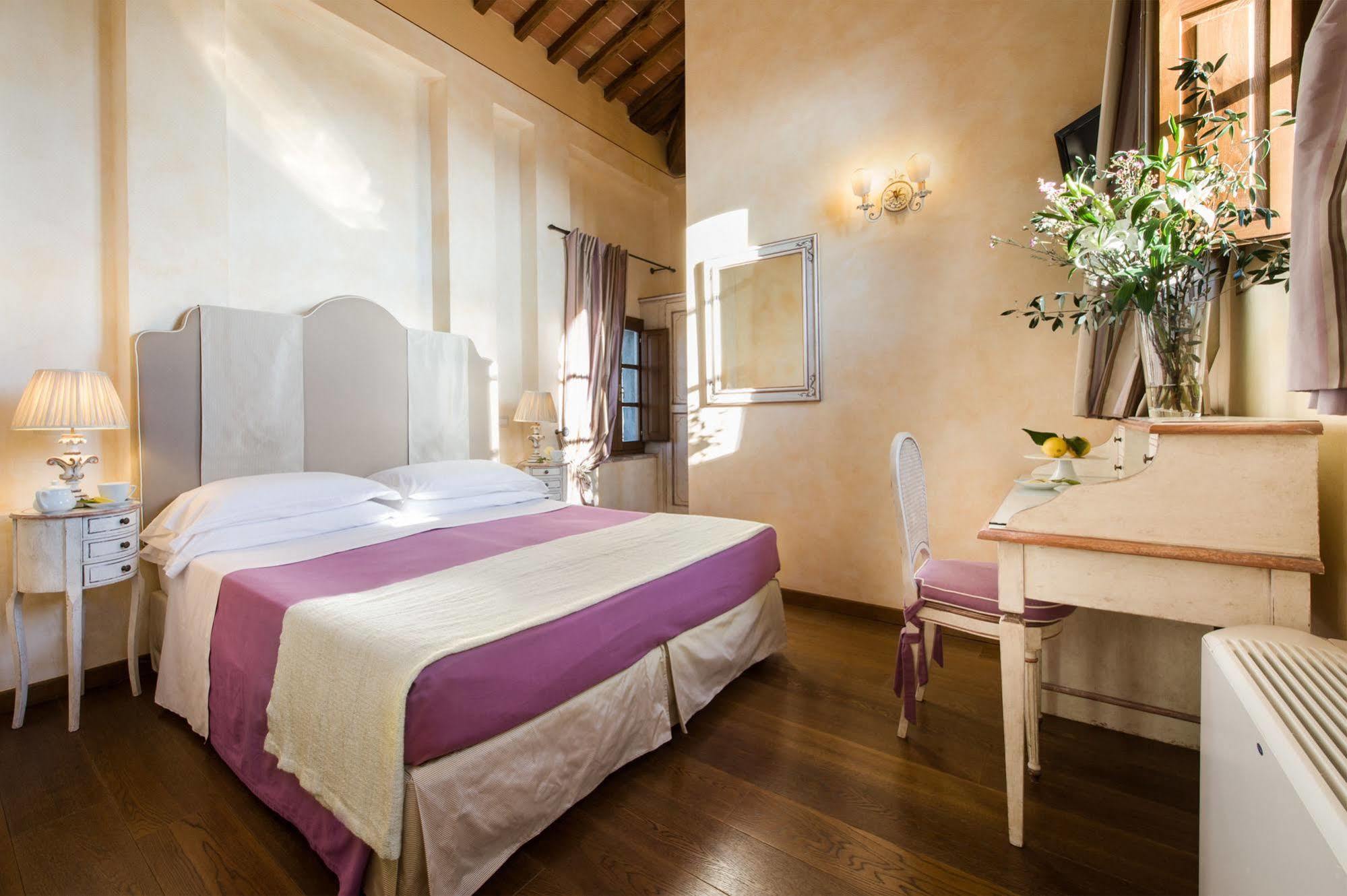 Relais La Leopoldina Hotel Bettolle Exterior photo